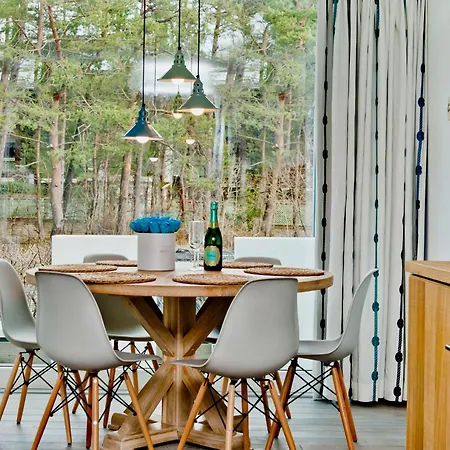 Miedzymorze Blueapart Appartamento Jurata